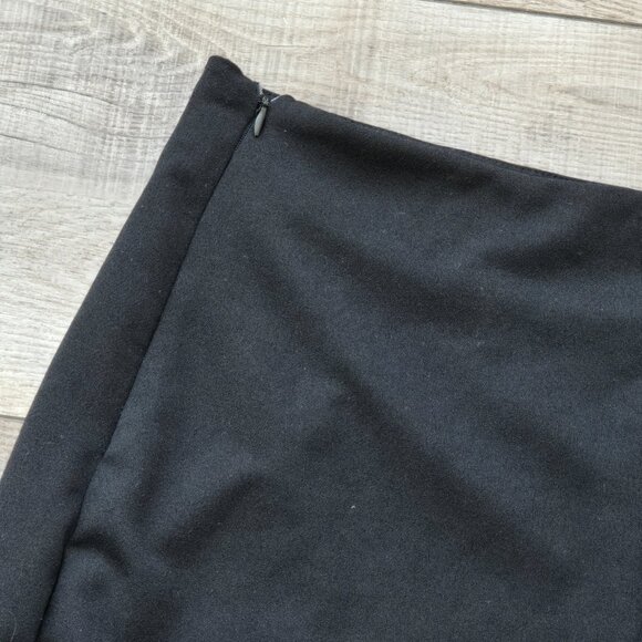 Skort. Front Slit at Hem. Side Hidden In-Seam Zip Closure, Size: XXL - Picture 3 of 8